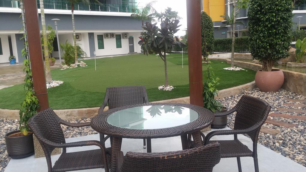 Vista Alam Studio Units - Pool, Food Court Shah Alam Exterior foto